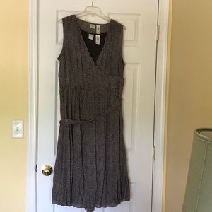 Brown sleeveless dress, 16 w